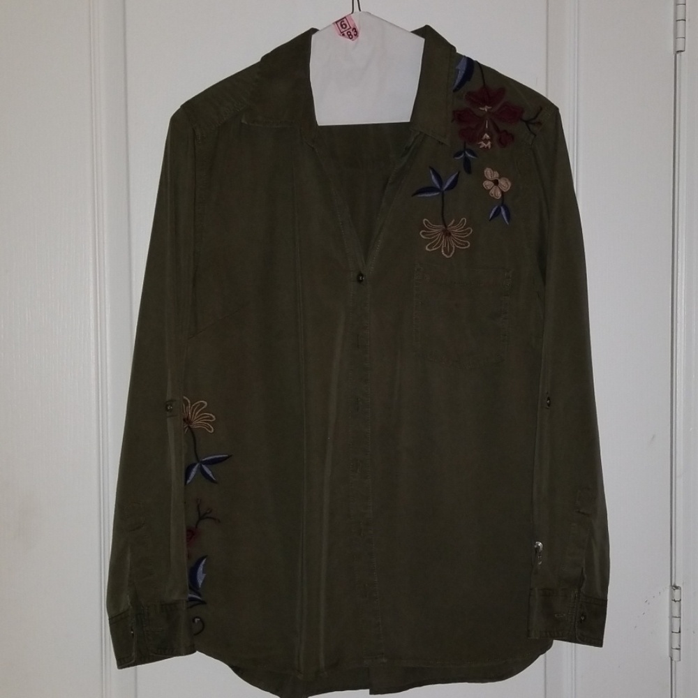 Style & co embroidered button down shirt